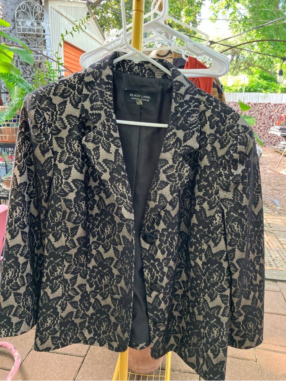 elegant blazer size 18